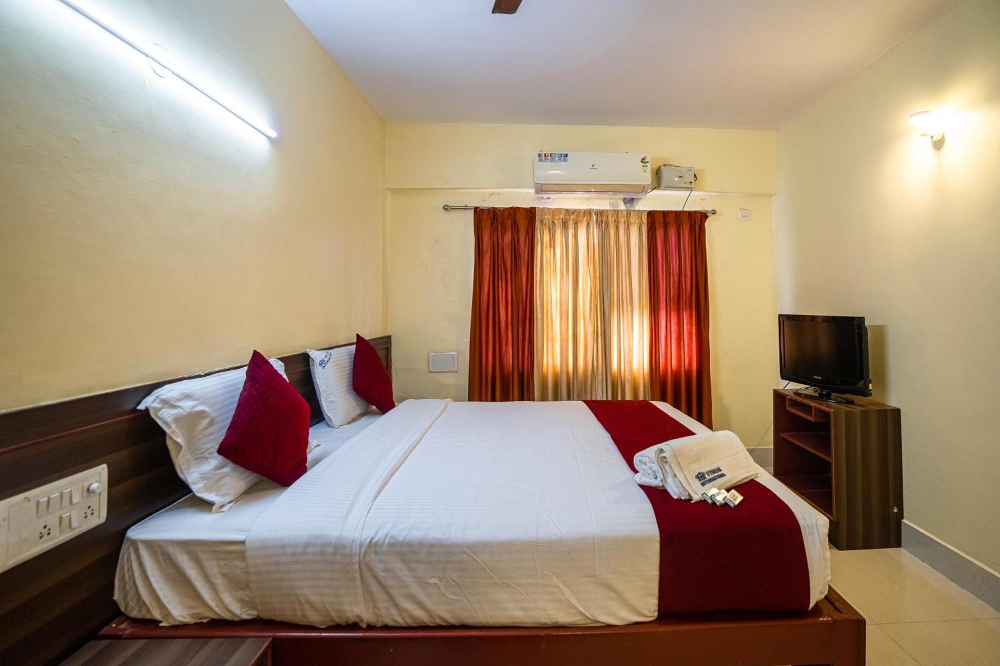 Hotel Vyshak International Mysore Room photo